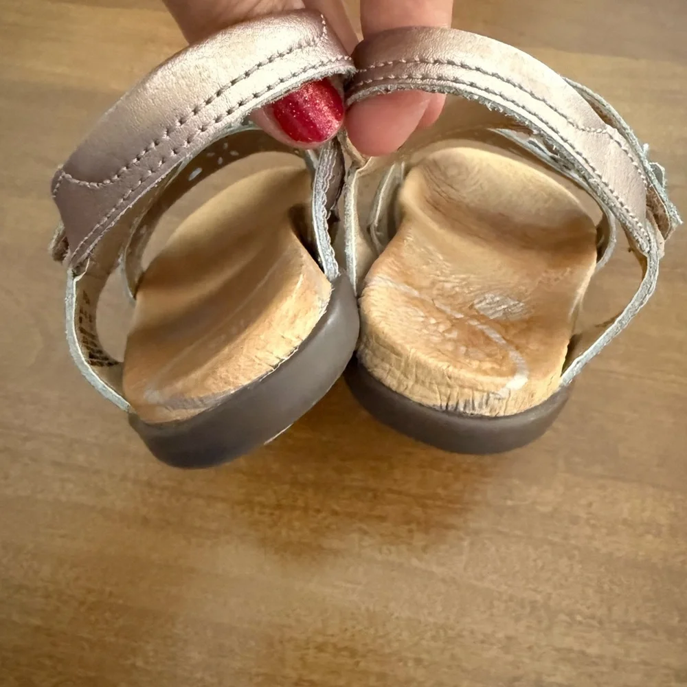 Stride Rite Rose Gold Floral Strap Sandals